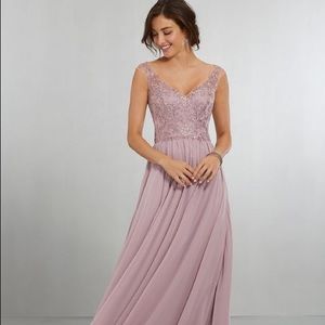 Mori lee Bordeaux/Burgandy size 4 dress